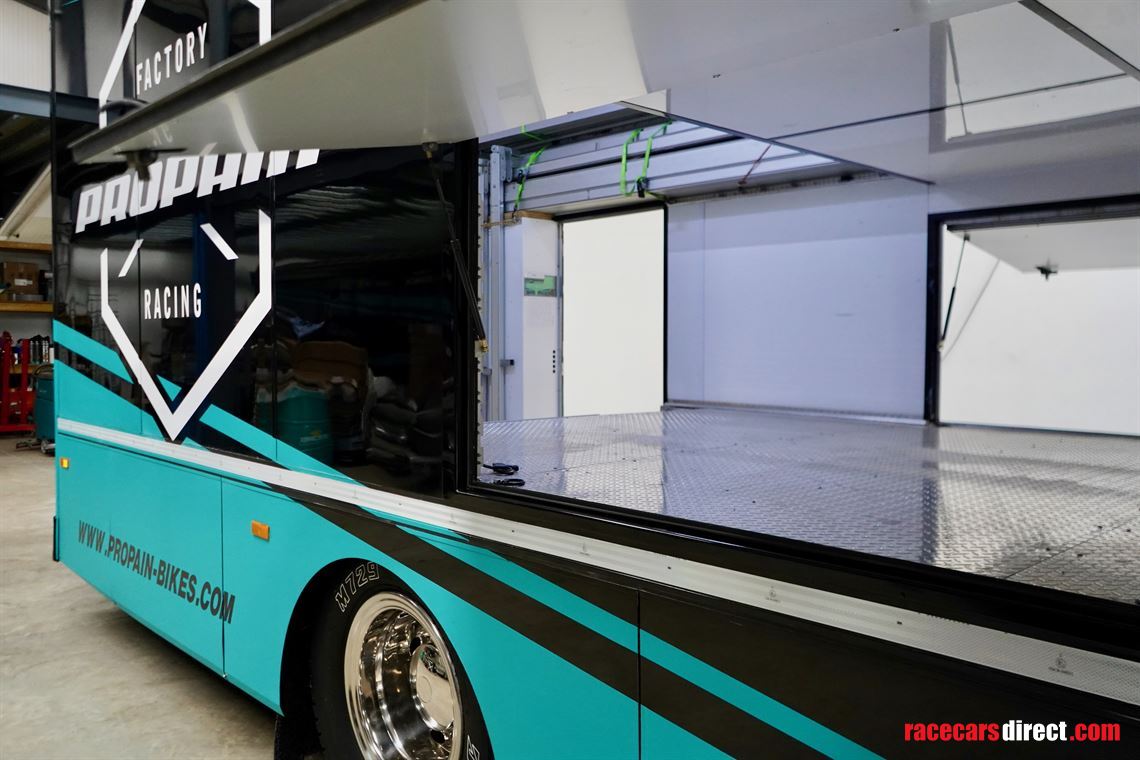 mercedes-race-truck-transporter-motorhome