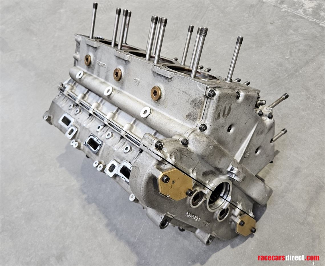 original-alfa-romeo-155-dtm-engine-block
