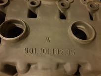 911-for-f-modell-24-engine-case-nos-never-use