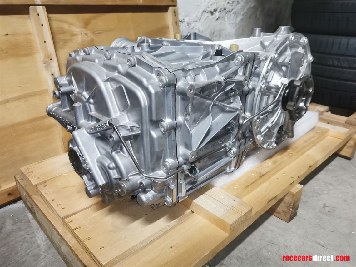 f12berlinetta-gearbox