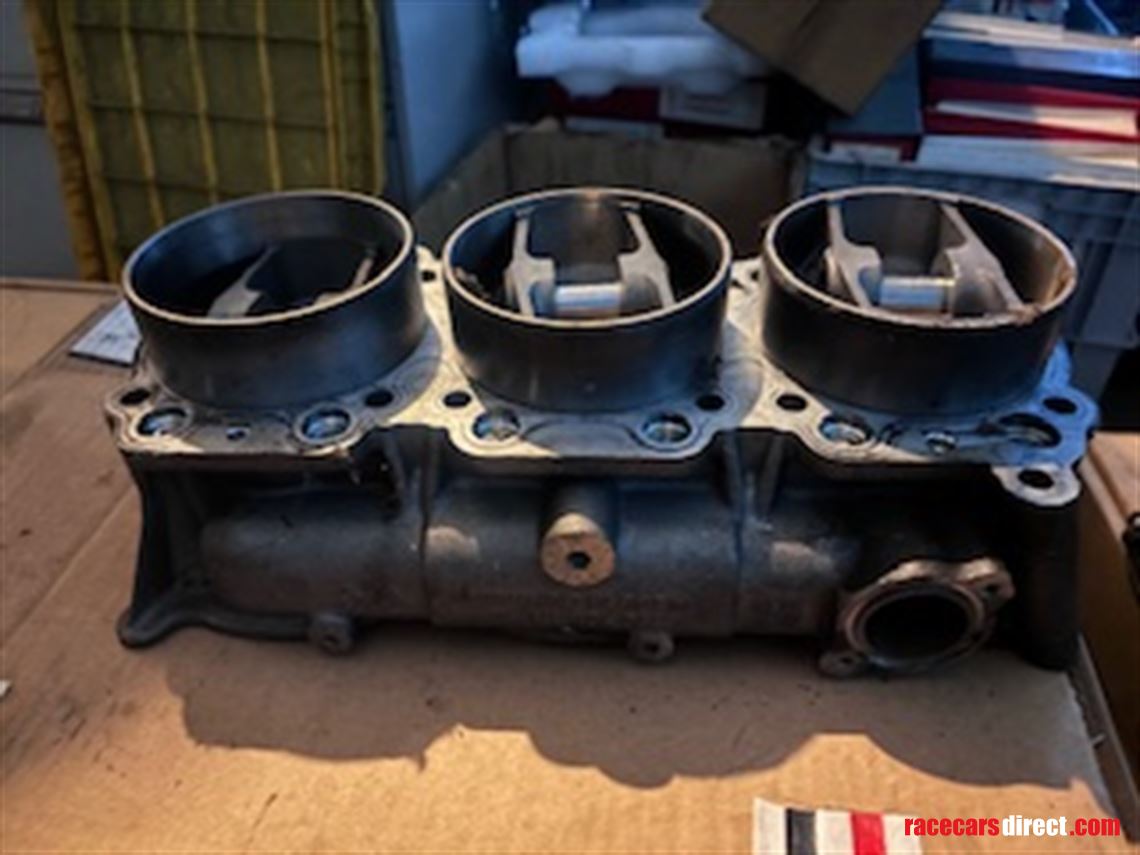 porsche-gt3-cup-teste-cilindri-pistoni-semias