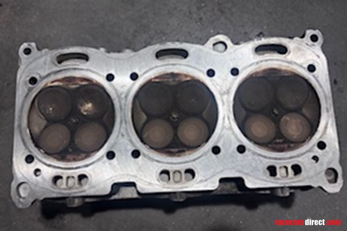 porsche-997-gt3-cup-2-engine-heads-axle-shaft