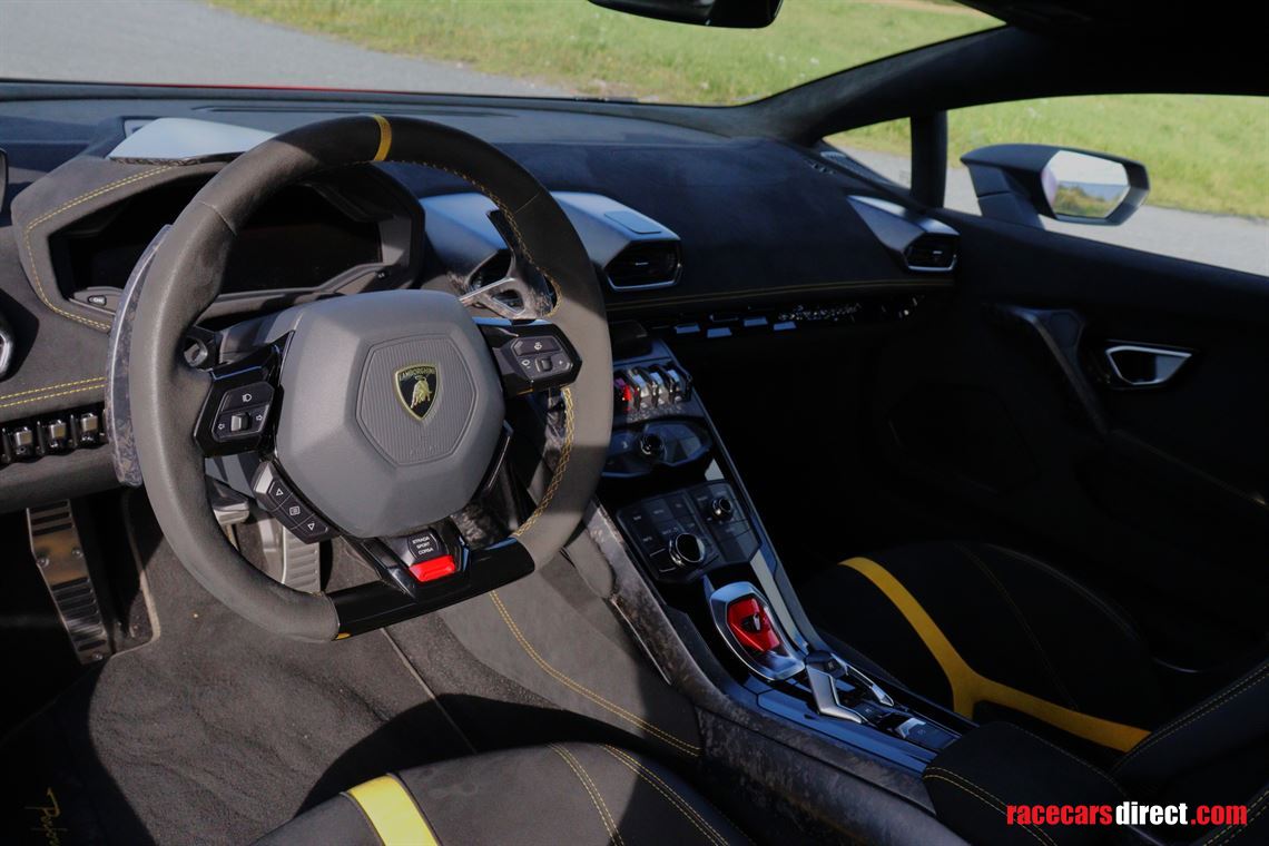 lamborghini-huracan-performante-lp640-4-twin