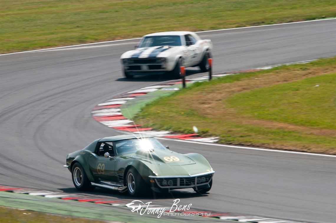 corvette-c3-race-road-car
