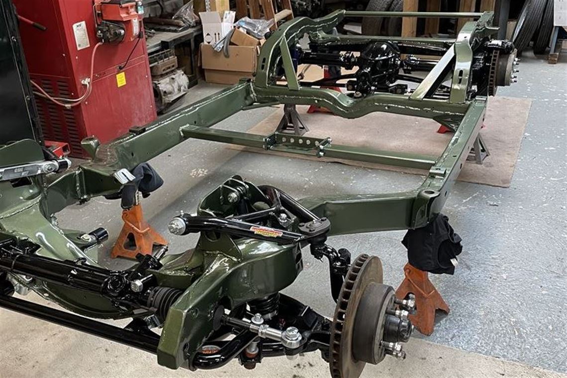 corvette-c3-race-road-car