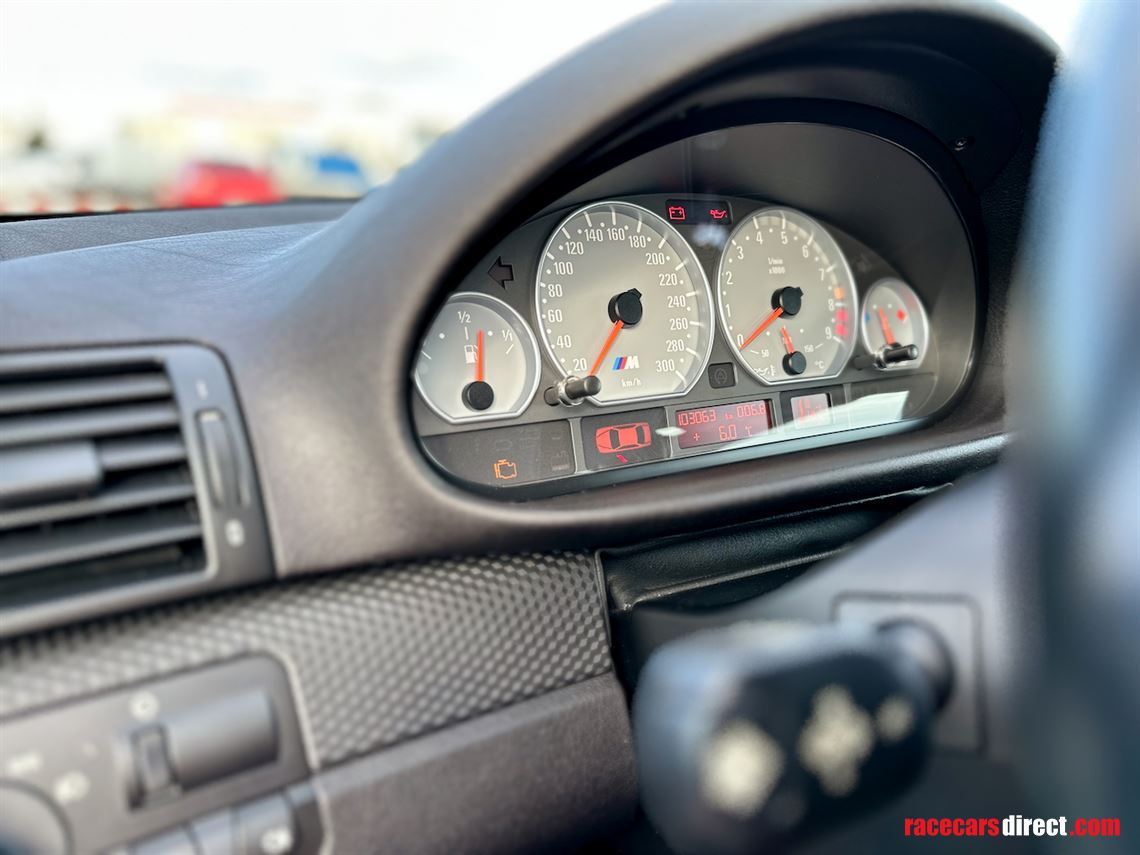 100-oem-bmw-m3-e46---collector-condition