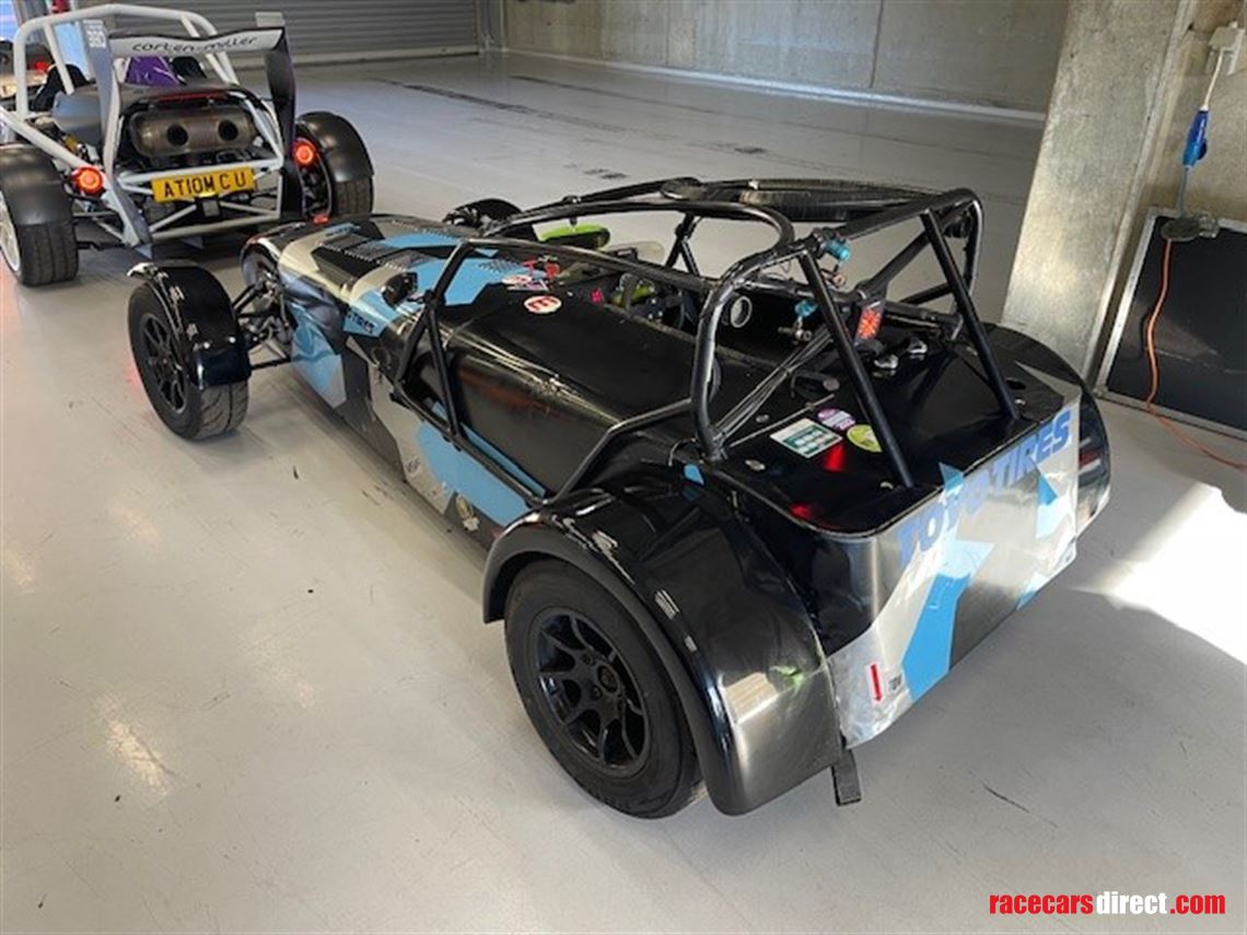 caterham-420r-race-car