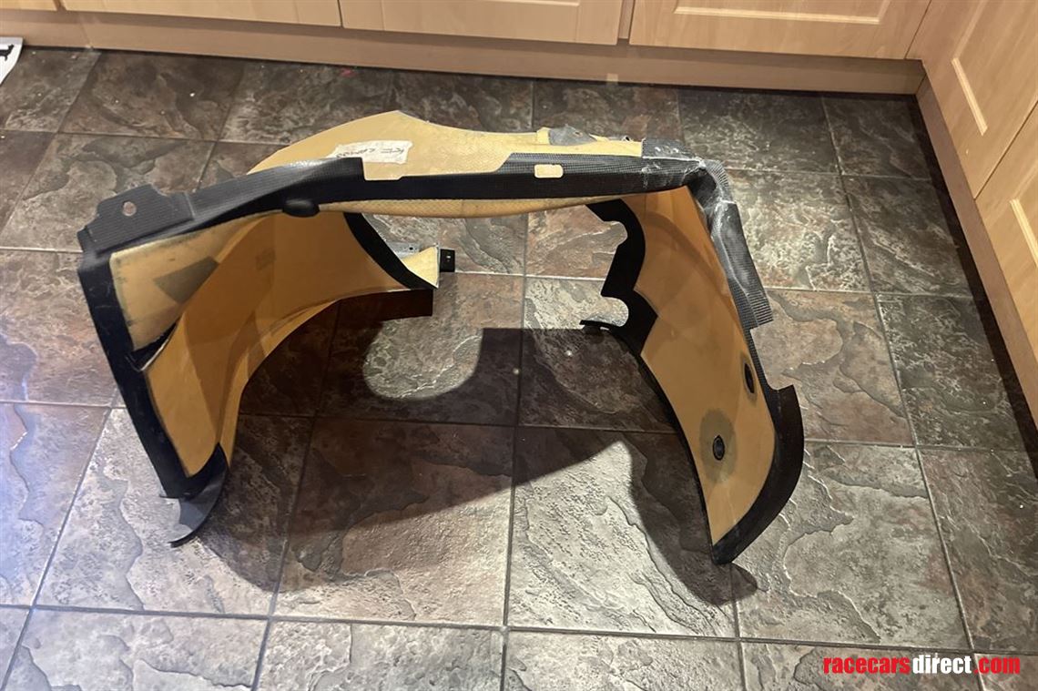 lamborghini-trofeo-inner-wheel-arch-rfront