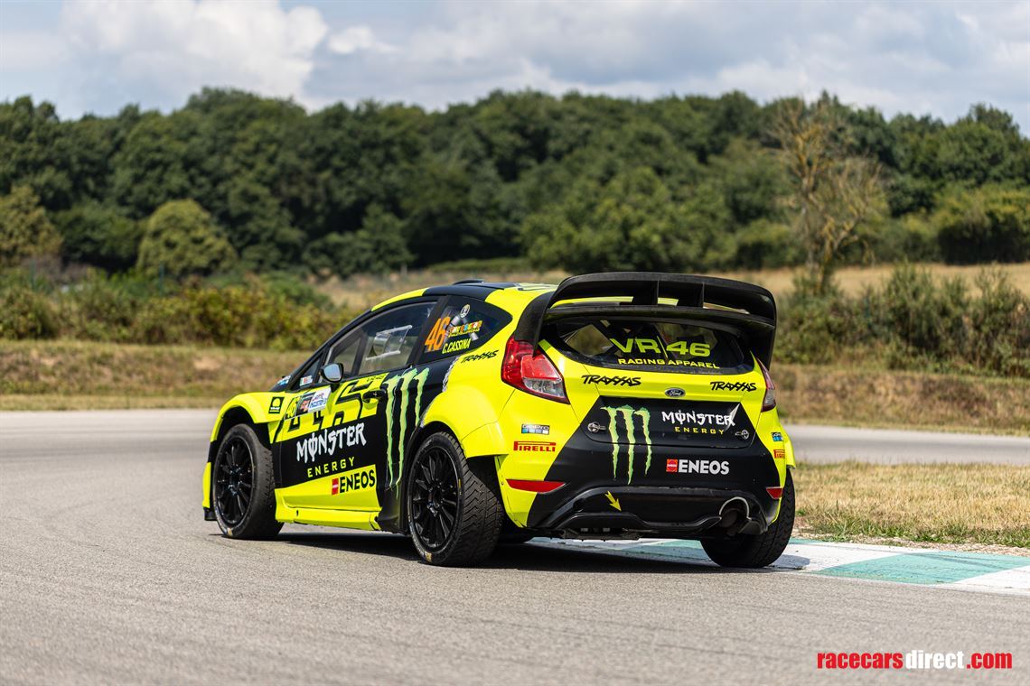 2014---ford-fiesta-rs-wrc-works-hirvonen-evan