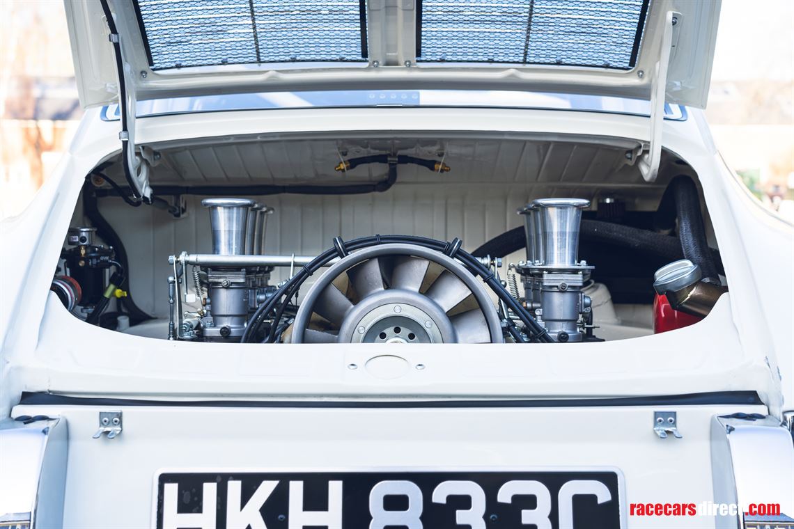 1965-porsche-911-race-car