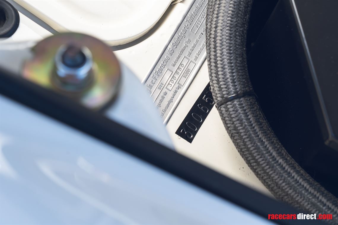 1965-porsche-911-race-car