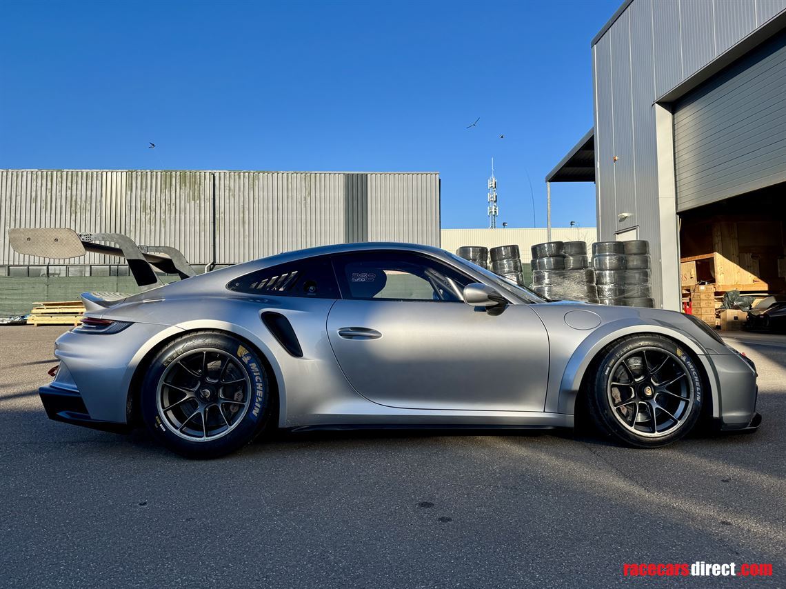 porsche-992-gt3-cup