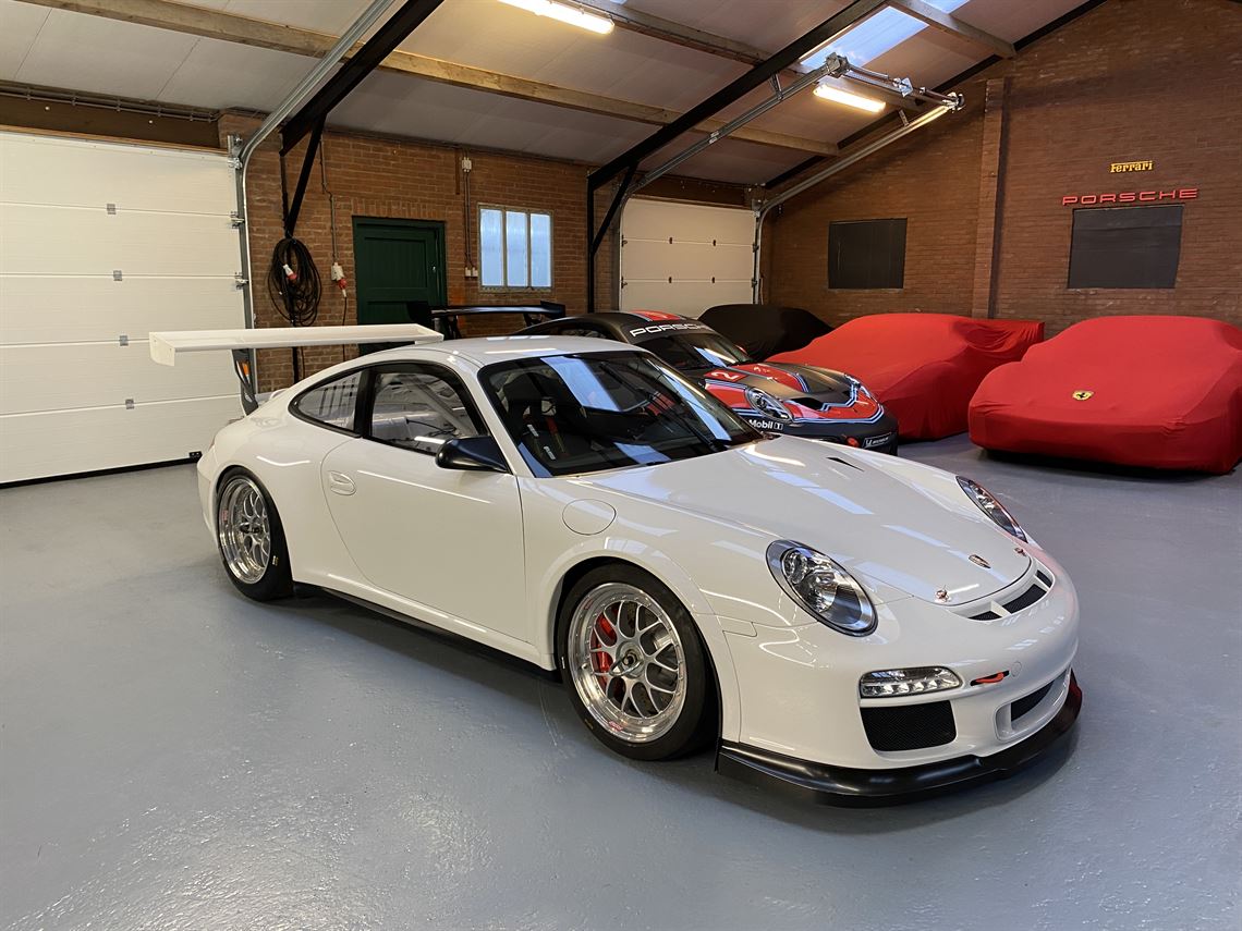 porsche-992-gt3-cup