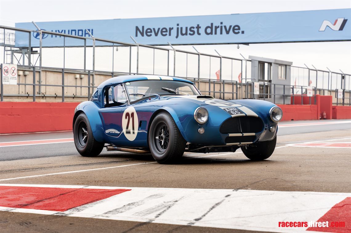 new-fia-ac-cobra-race-car