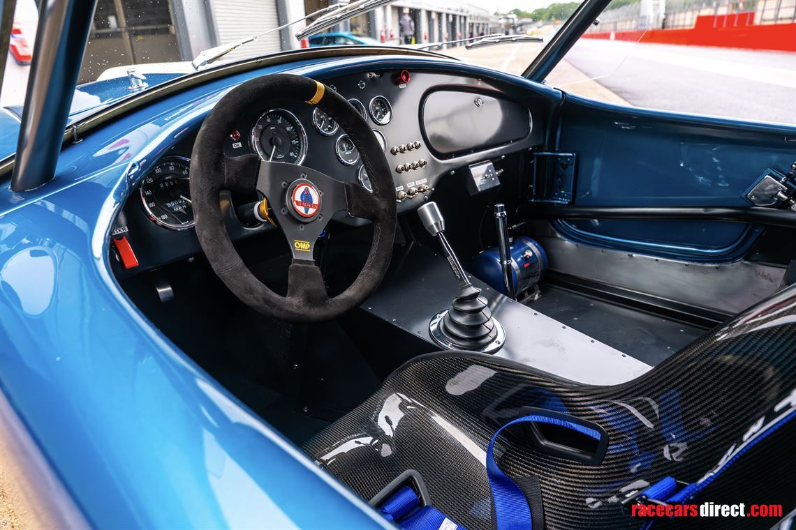 new-fia-ac-cobra-race-car