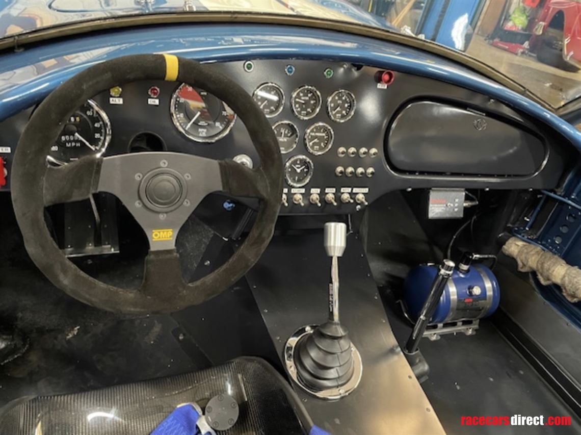 new-fia-ac-cobra-race-car