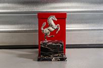 ferrari-cavallino-sculpture