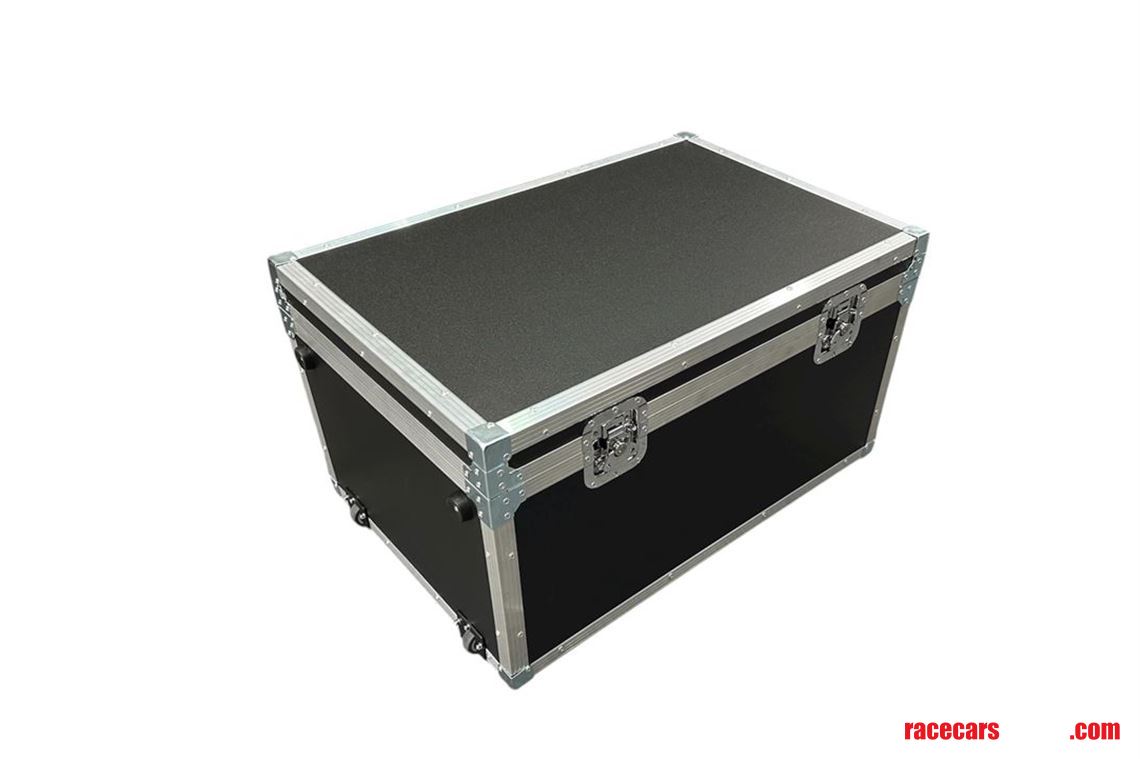 lightweight-suitcase-flight-case