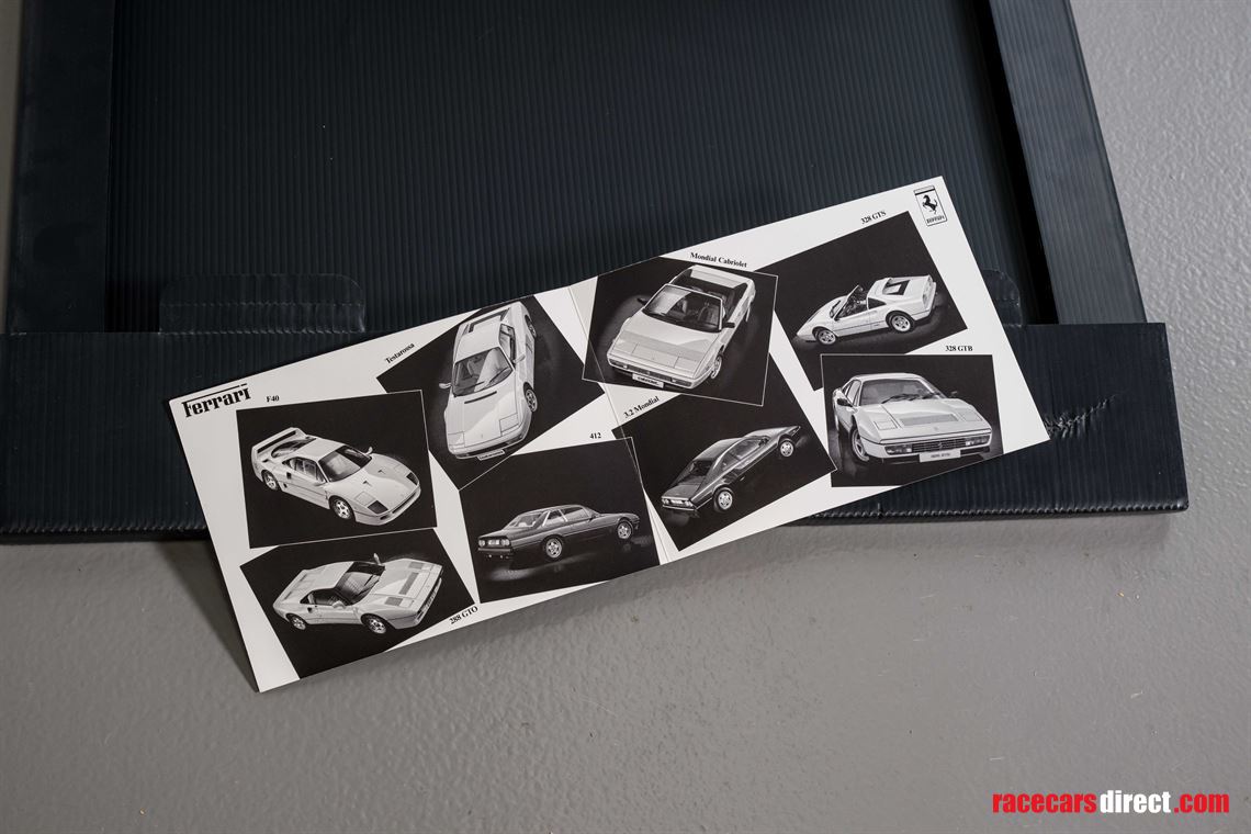 ferrari-f40-calendar-set