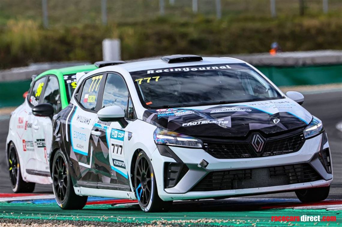 original-renault-clio-v-cup---gen-2-2024-race