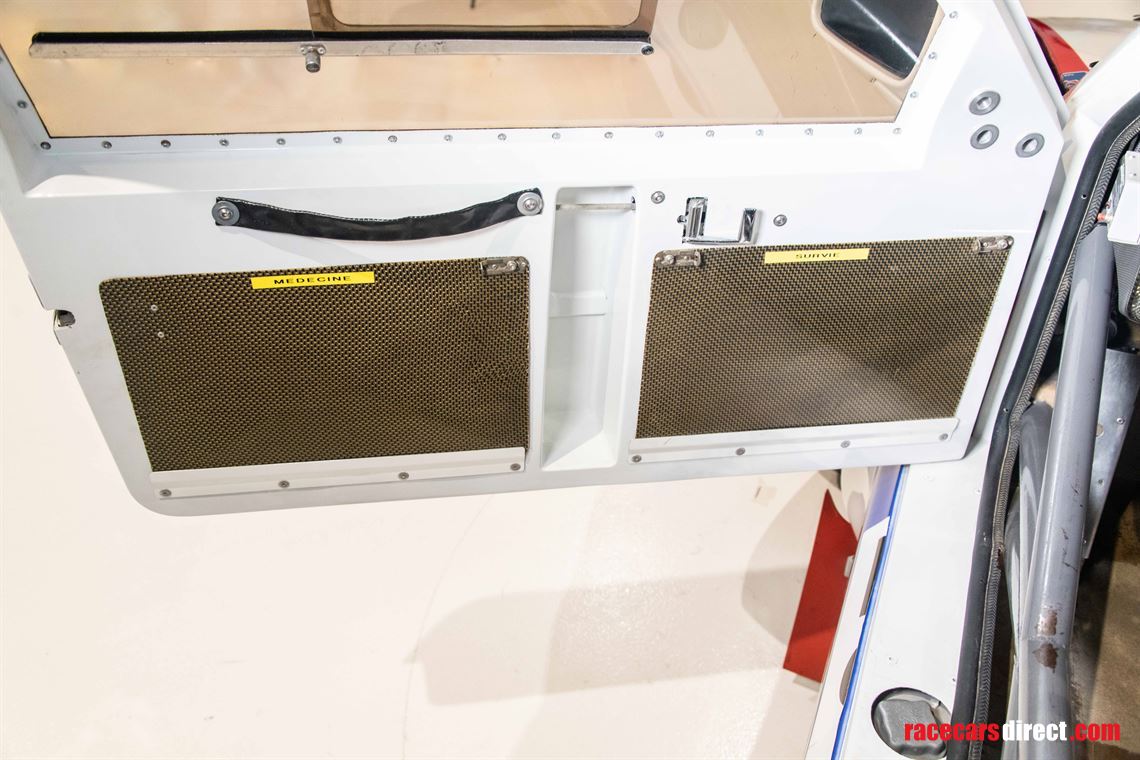 ex-works-mitsubishi-pajero-t3-bruno-saby