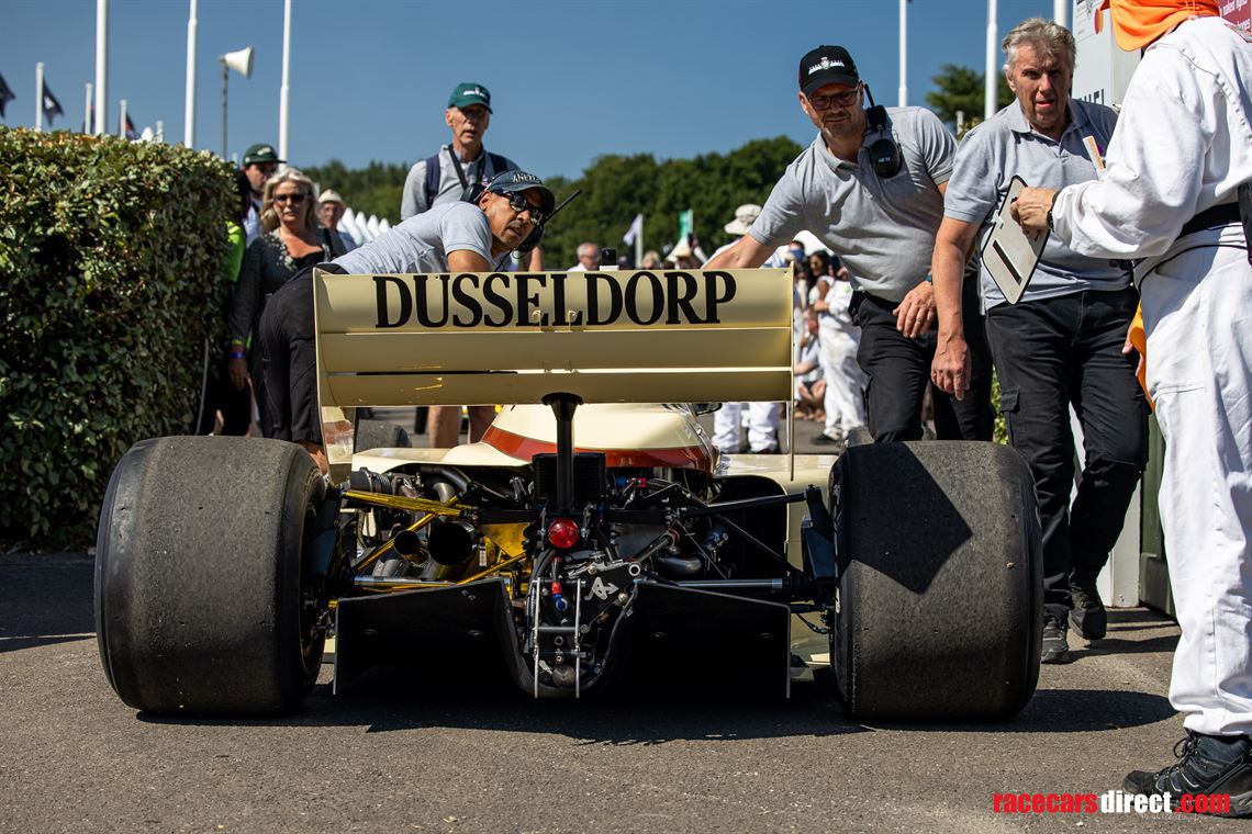 arrows-a8-bmw-f106-race-ready-up-to-1985-comp