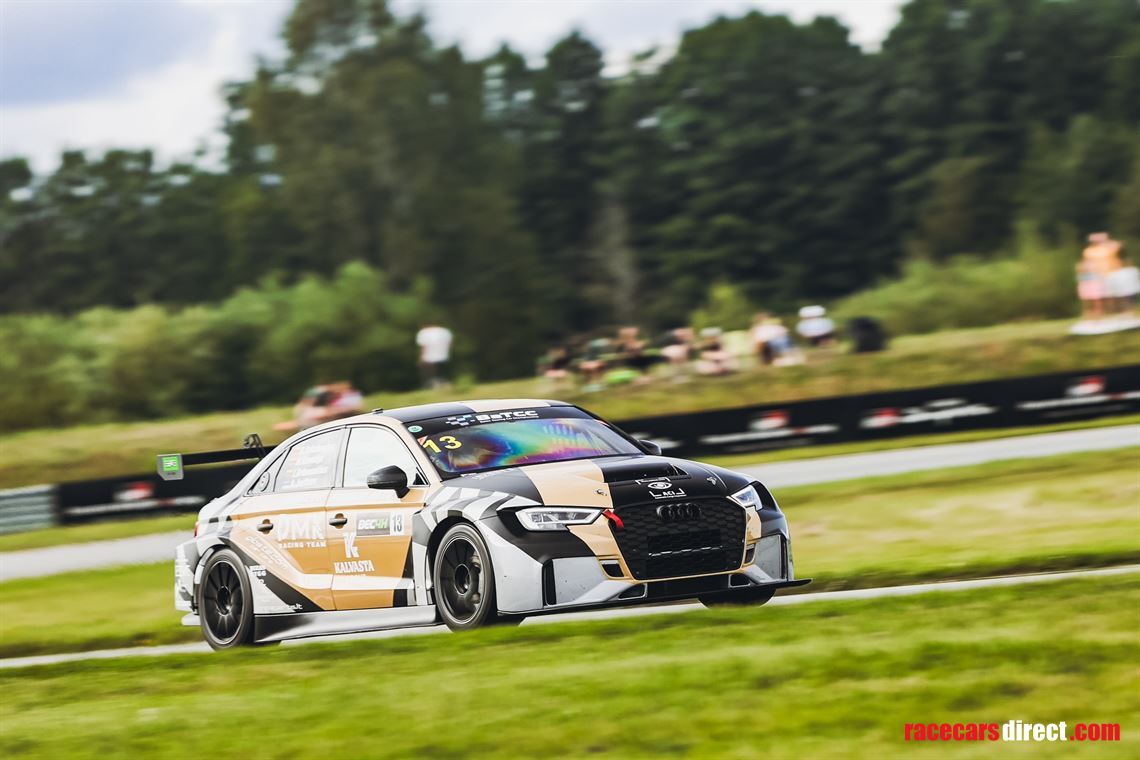 audi-tcr-gen1