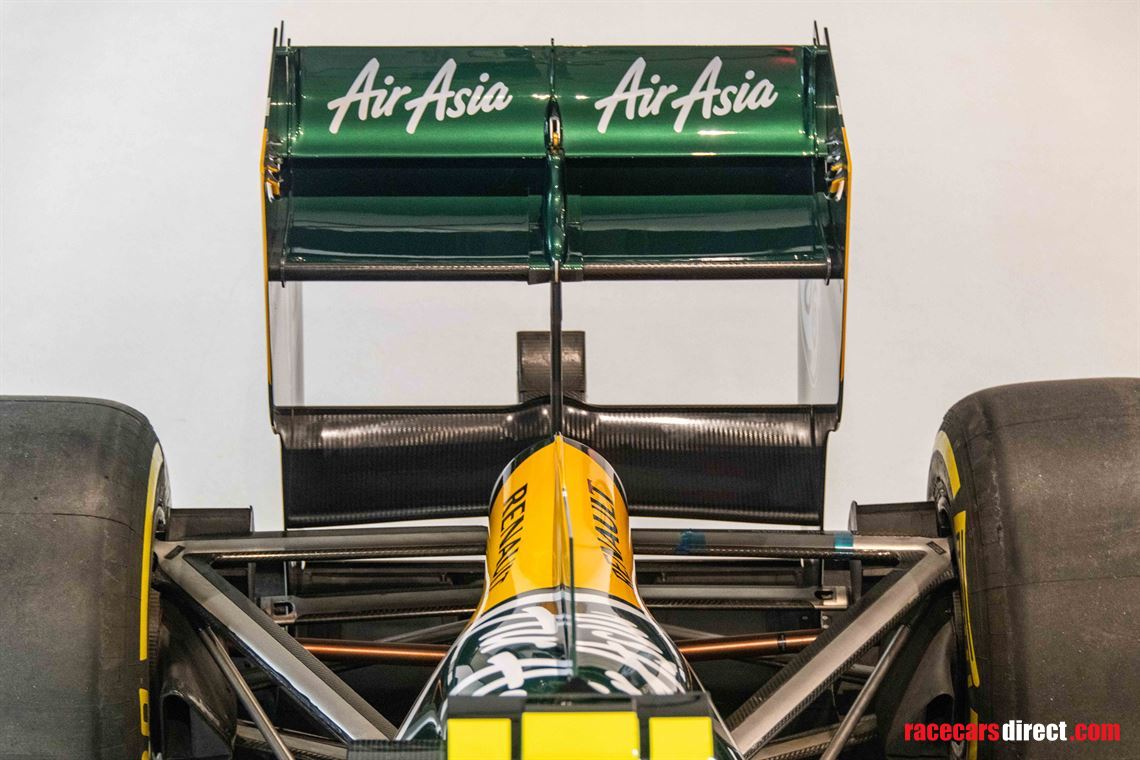 formula-1-lotus-t128---rolling-chassis