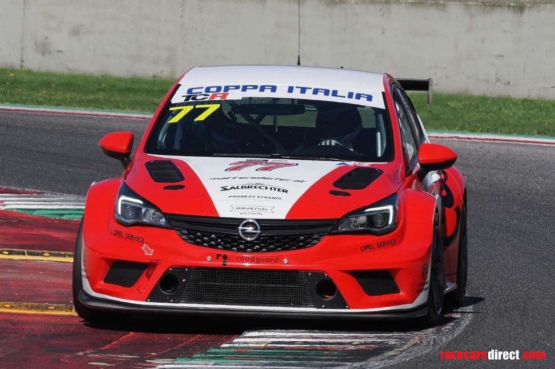 opel-astra-tcr