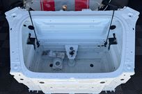 new-991718981-porsche-motorsports-front-tub-s