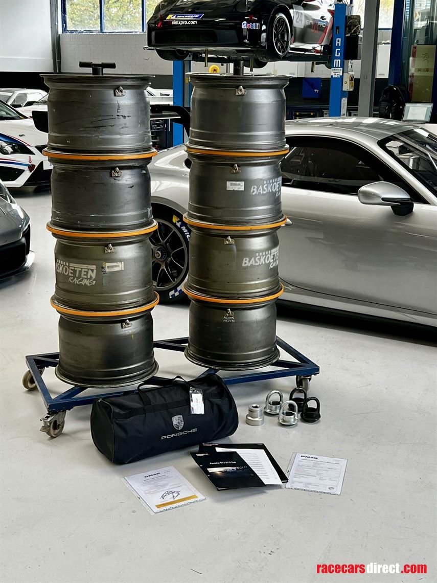 porsche-992-gt3-cup-incl-abs-and-tc