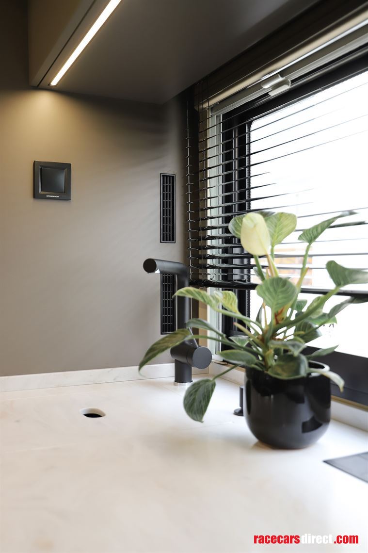 krismar-exclusive-motorsport-2024-model