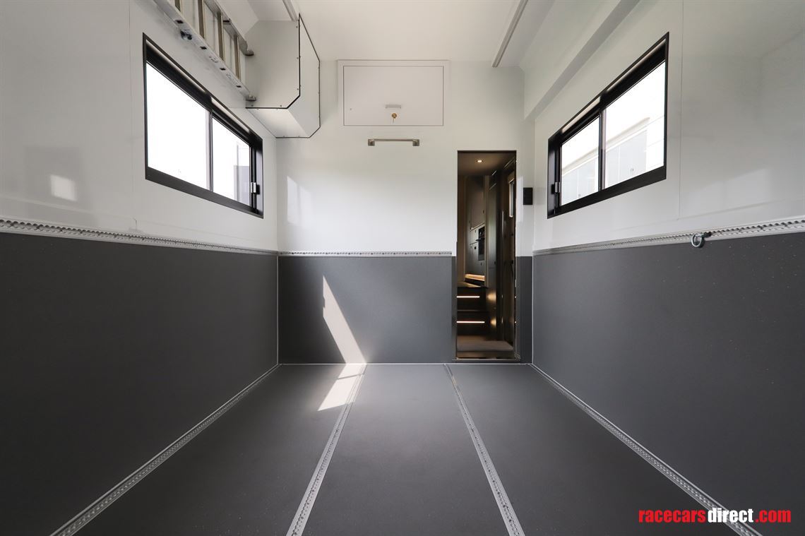 krismar-exclusive-motorsport-2024-model