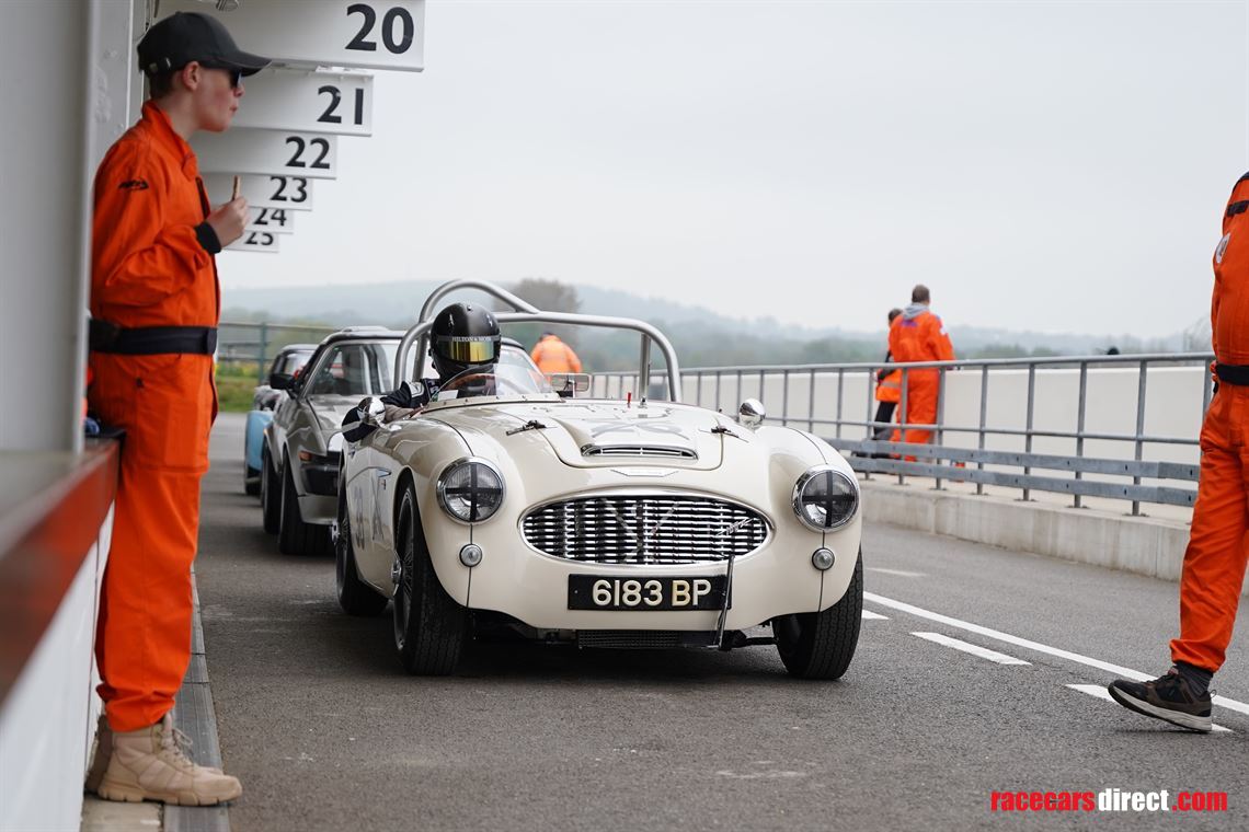 1958-austin-healey-100-6m-bn6