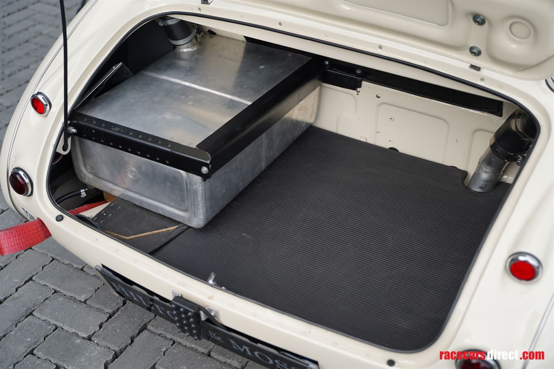 1958-austin-healey-100-6m-bn6