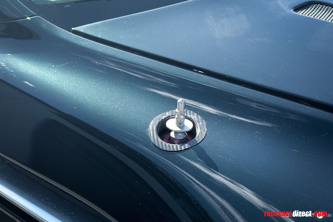 aston-martin-vantage-gt4-2009