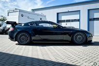 aston-martin-vantage-gt4-2009