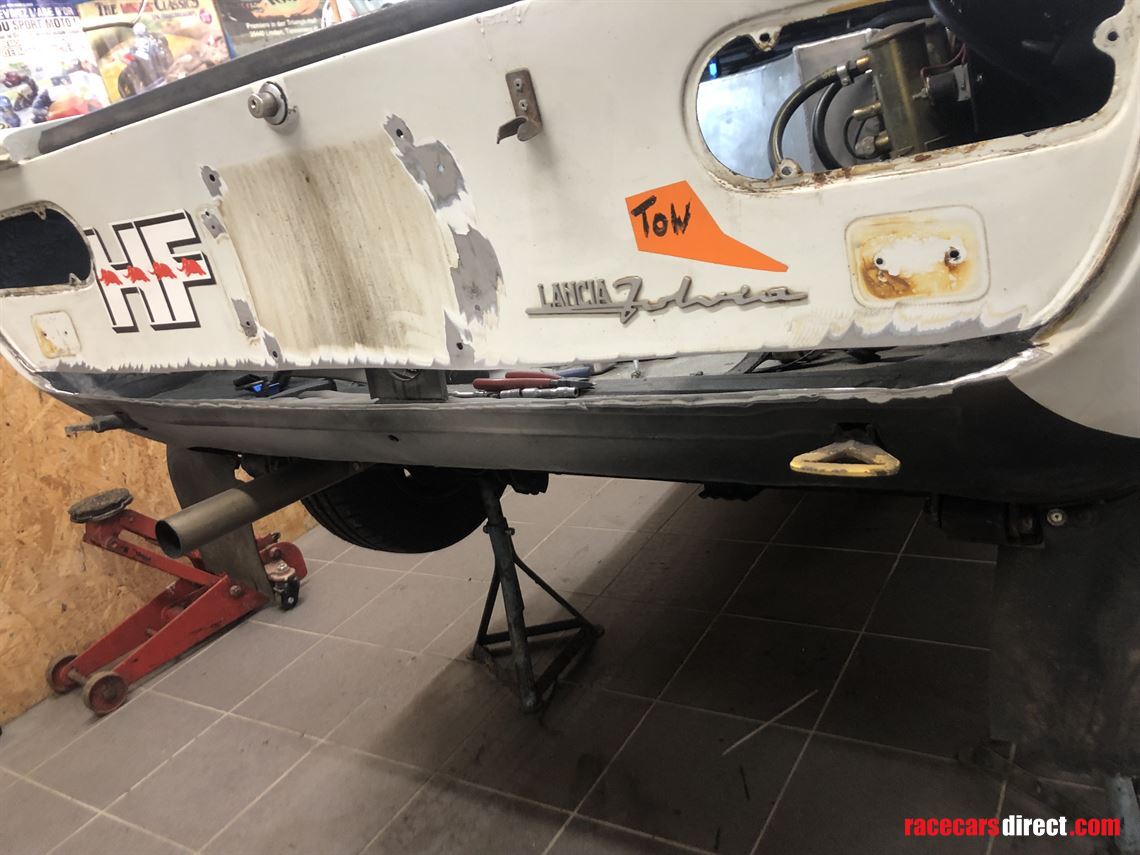 lancia-fulvia-coupe-13-for-regularity-rallyin