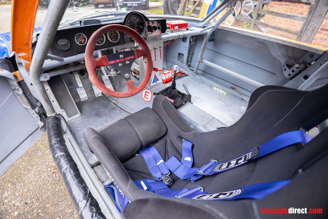 datsun-240z-race-car