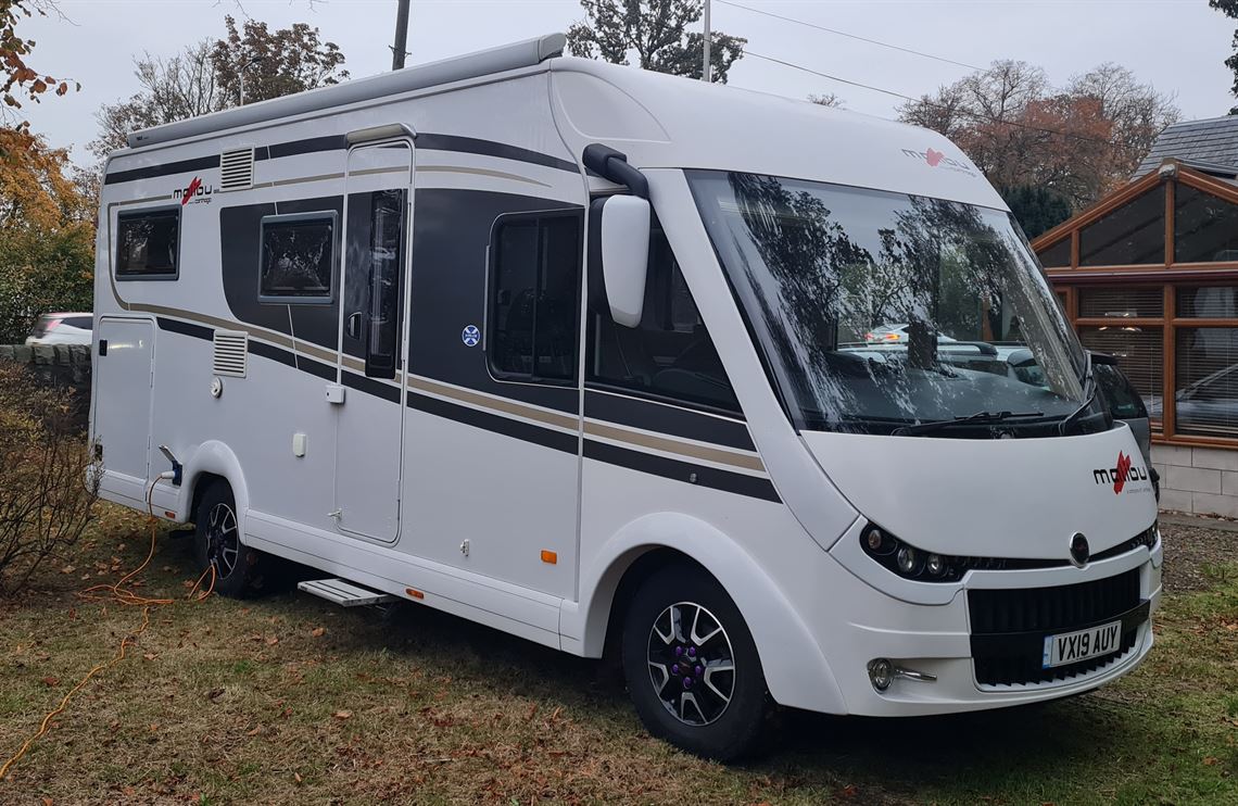 carthago-malibu-i441-2019-tow-bar-awning-240v