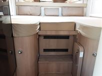 Rear double bed version