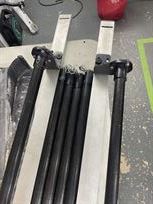 aston-martin-carbon-set-up-bars