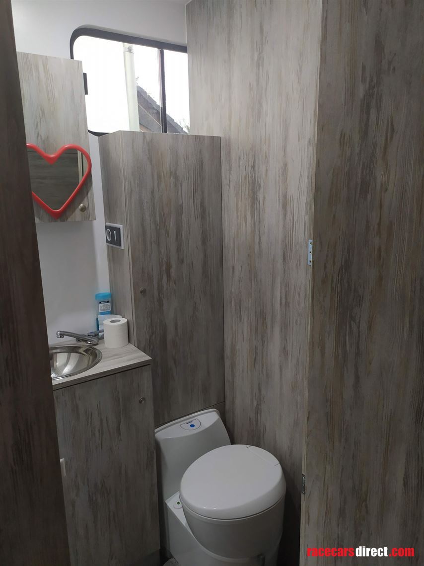 mercedes-benz-atego-823-camper-6-seats