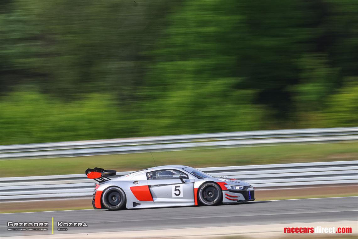 2022-audi-r8-lms-gt3-evo-ii