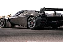 growing-racing-team-looking-for-a-race-car-me