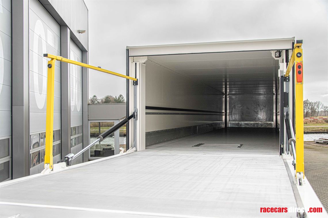 speed-line-multispace