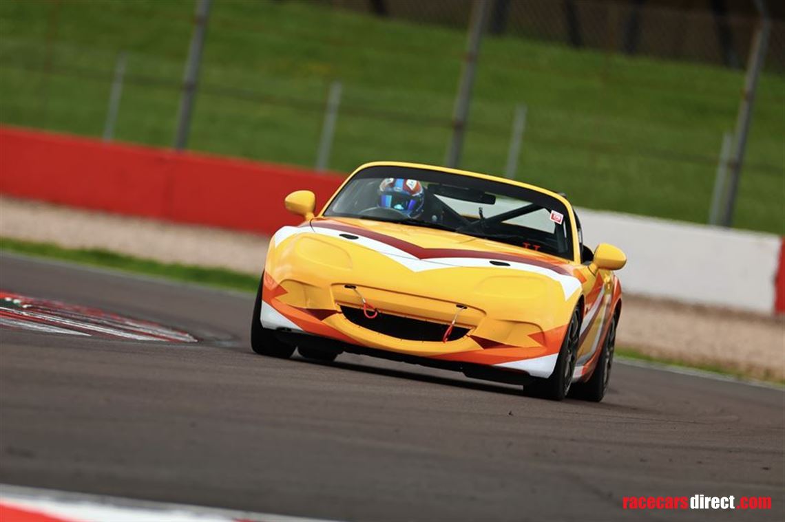 mazda-mk3-mx5-race-car