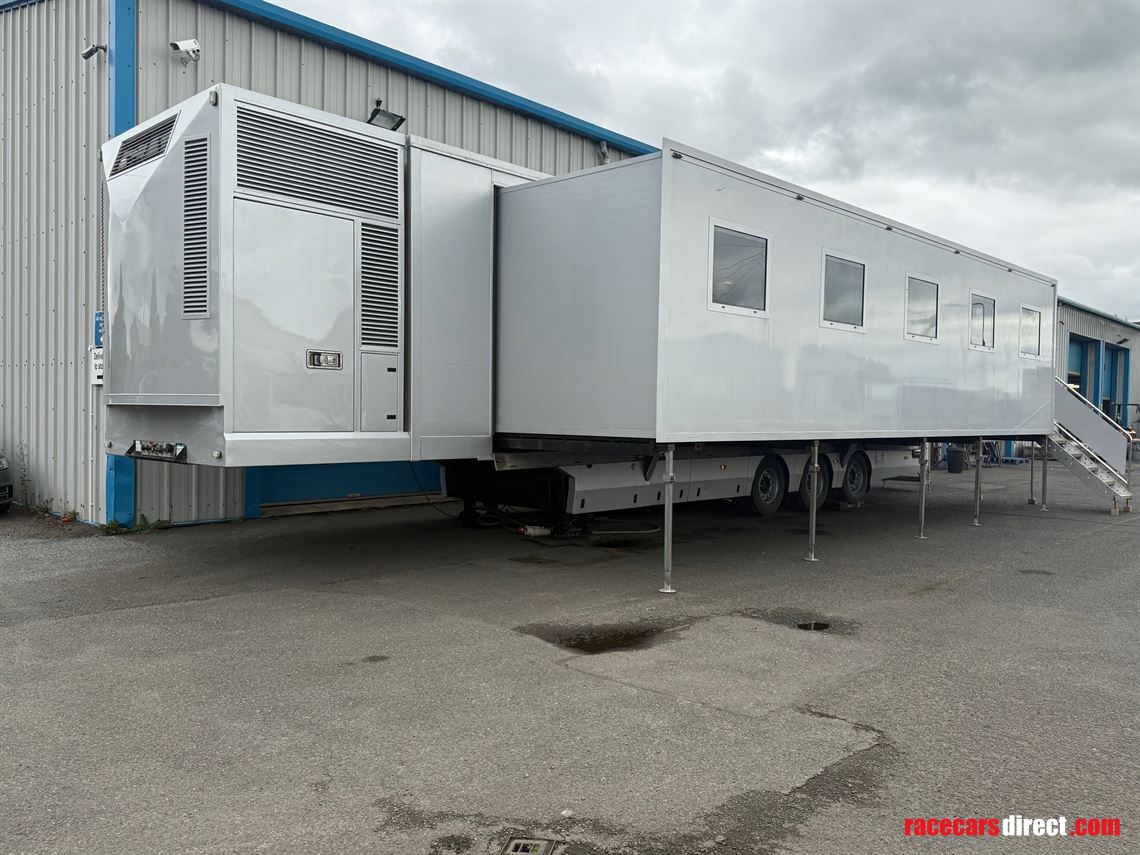 exhibitionhospitality-trailer