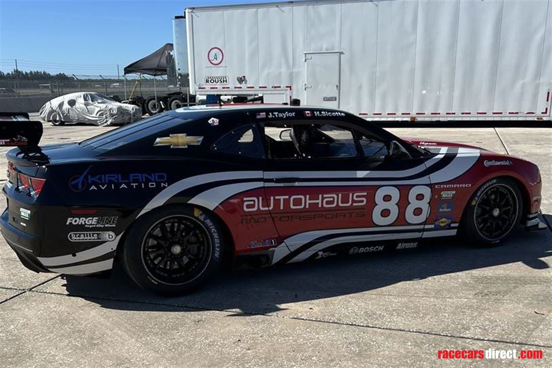 2010-pratt-miller-camaro-gtr-pmgagt-008