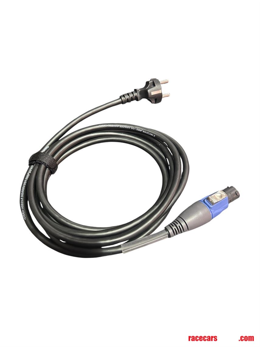 2-x-27-smart-tv-data-hospitality-case---vme-d